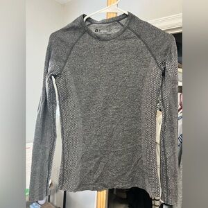 FIGS Salta Seamless Longsleeve Underscrub - Size XS